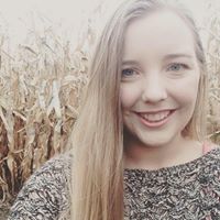 Abbey Robinson Photo 11