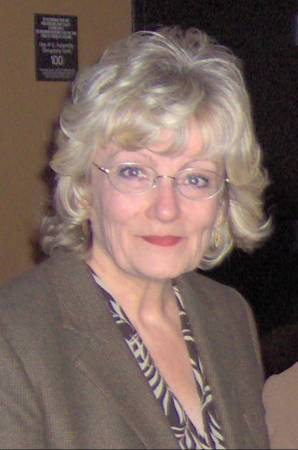Susan Banks Photo 30