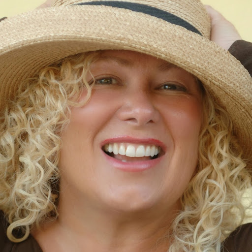 Anita Chambers Photo 29