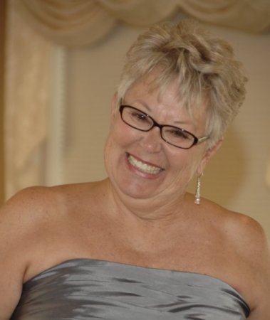 Mary Dabbs Photo 12