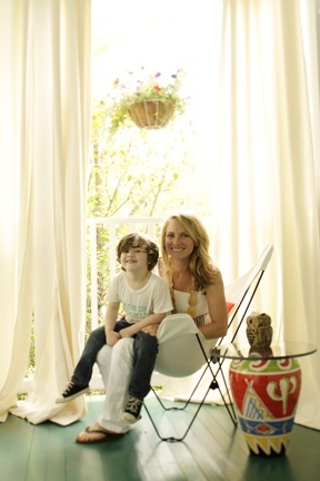 Lisa Banks Photo 26