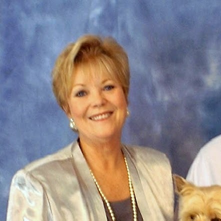 Paula Forbes Photo 12
