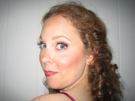 Elizabeth Hackett Photo 12