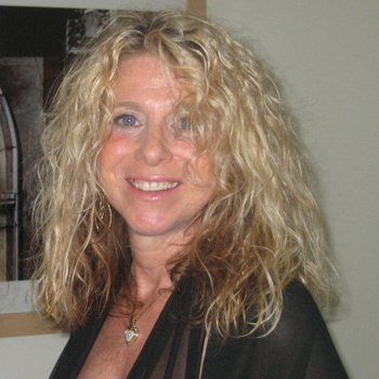 Robin Stone Photo 6