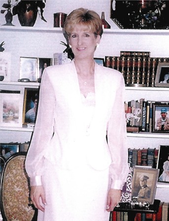 Joan Martin Photo 31