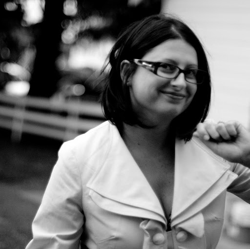 Stacey Riley Photo 28