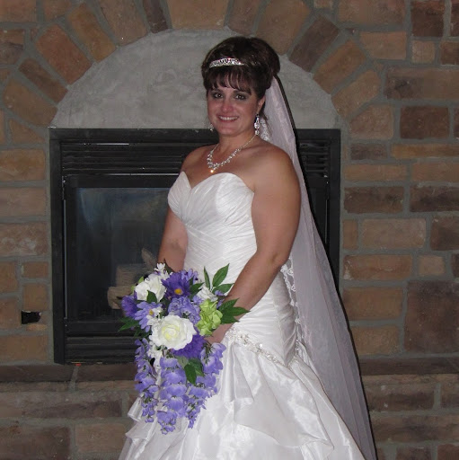 Lisa Powers Photo 6