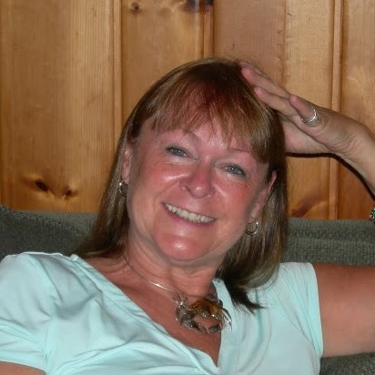 Claudia Robinson Photo 38