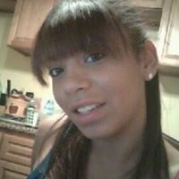 Lisa Robles Photo 20