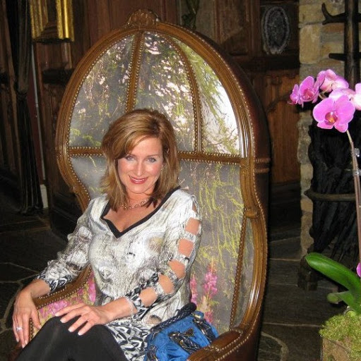 Nancy Lawrence Photo 27