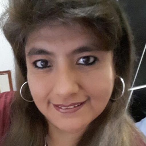 Blanca Salinas Photo 15