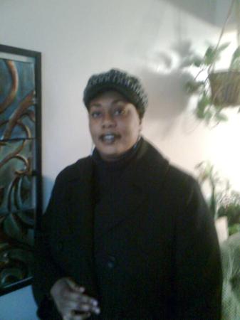 Darlene Lawrence Photo 24