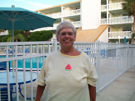 Ellen Nichols Photo 31