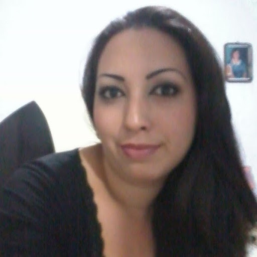 Martha Velez Photo 14