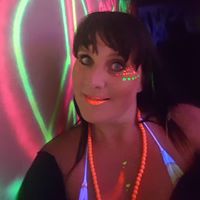 Robyn Scott Photo 50