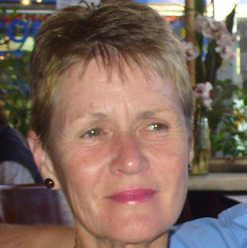 Sandra Stanley Photo 37