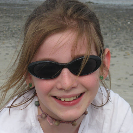 Aimee Johnson Photo 17