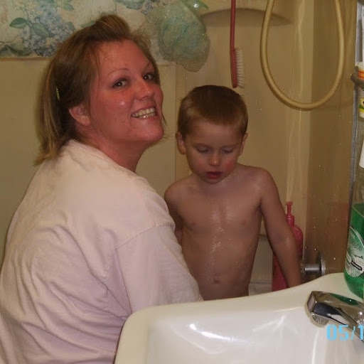 Tracy Thacker Photo 34
