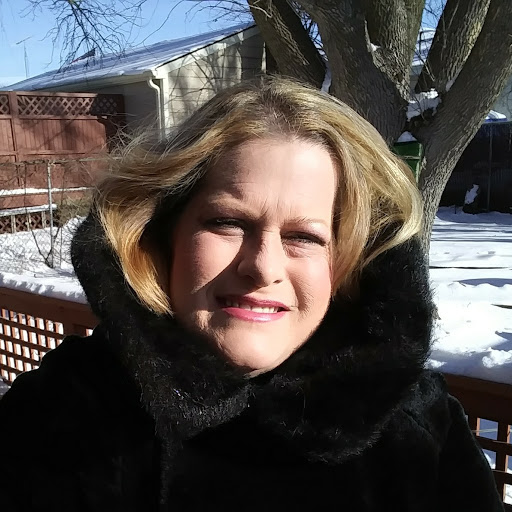 Michele Smith Photo 19