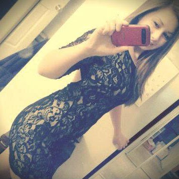 Brittany Foster Photo 8