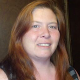 Christine Stringer Photo 17