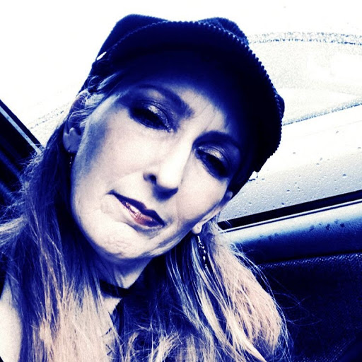 Kelli Smith Photo 12