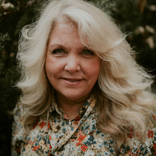 Cindy Rollins Photo 10