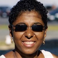 Elizabeth Dasilva Photo 10