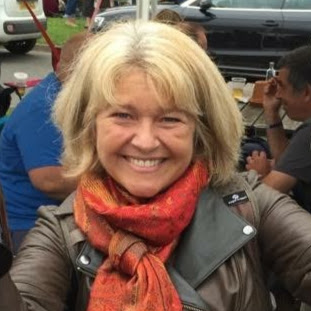 Maxine Robbins Photo 4