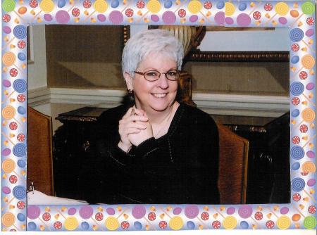Jackie Cheek Photo 19