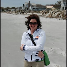 Rebecca Harris Photo 48