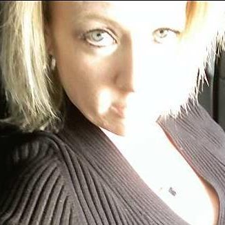 Megan Smith Photo 25