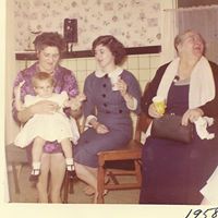 Marie Mcauliffe Photo 4