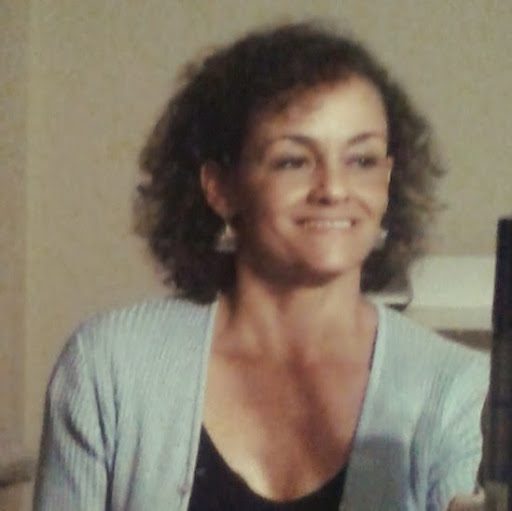 Gloria Perry Photo 14