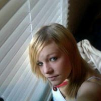 Renee Elliott Photo 22