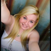 Elizabeth Hunt Photo 17