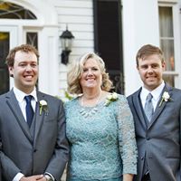 Suzanne Ellis Photo 22