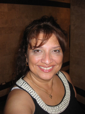 Rosa Gonzalez Photo 45