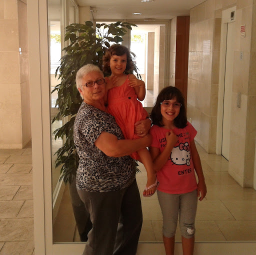 Maria Rego Photo 34