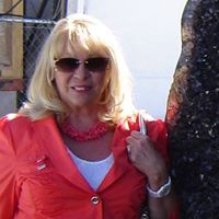 Catherine Watson Photo 27