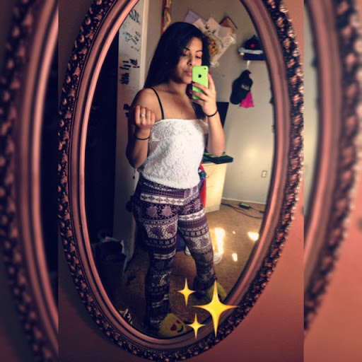 Veronica Baez Photo 13