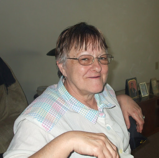 Connie Gray Photo 21