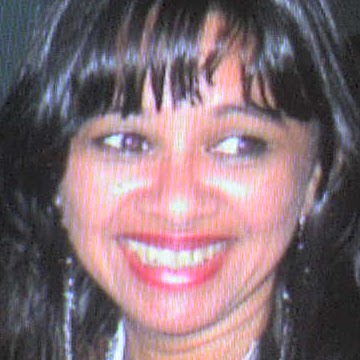 Sandra Alcantara Photo 17