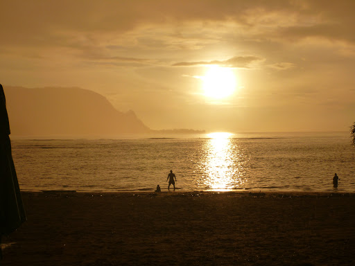 Ramon Reyes Photo 22