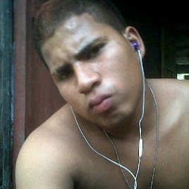 Luis Valdes Photo 18
