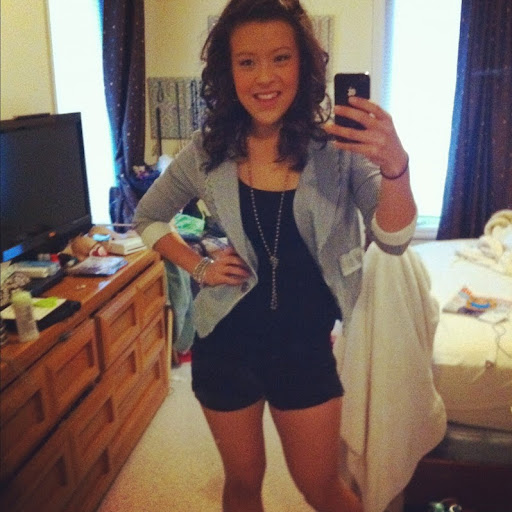 Anna Phillips Photo 11