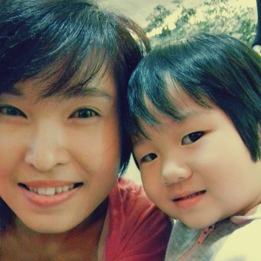 June Yu Photo 7