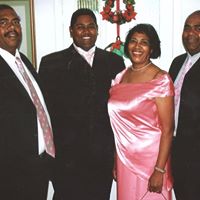 Geraldine Alexander Photo 18