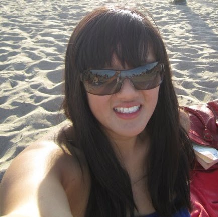 Adrienne Lee Photo 12