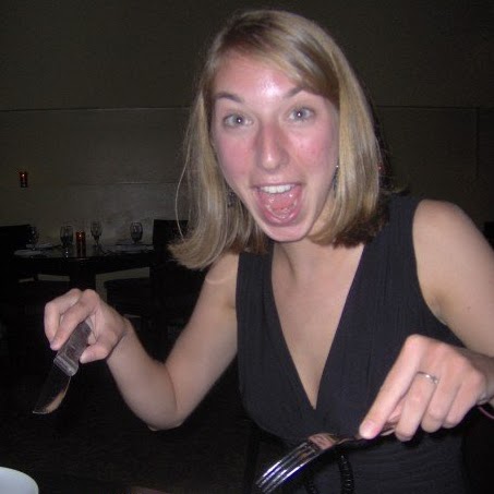 Alyssa Cowan Photo 10